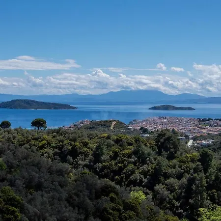 Apartment Koukounaraki 2 *