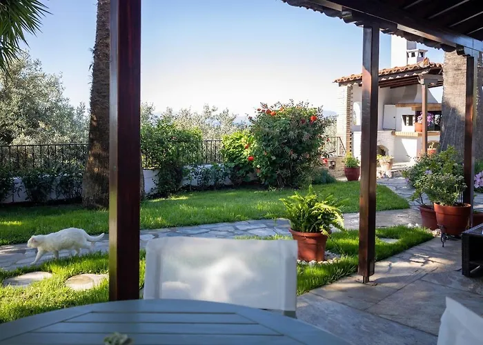 Koukounaraki 2 Skiathos